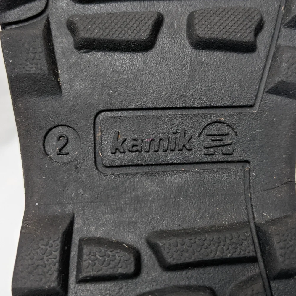 Kamik Girls Insulated Snow Boots Size 2